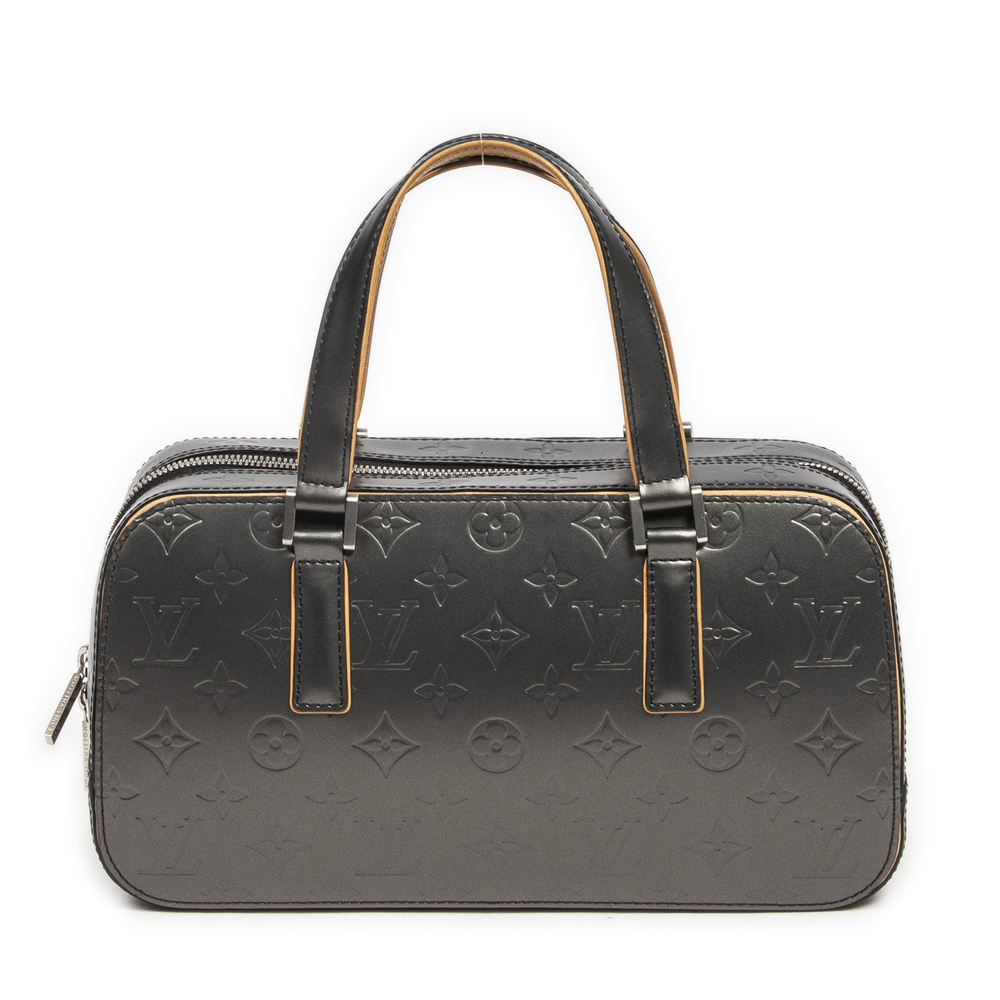 Louis Vuitton Mat Shelton in Gray Monogram Glace - Picture 10 of 16
